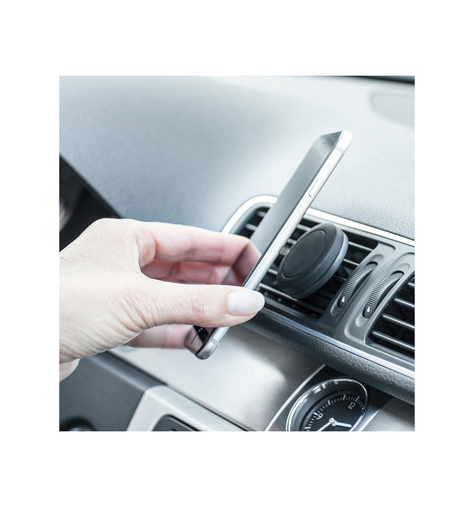 Car Plug Grip für alle Smartphones – Handy Autohalter mit Magnet